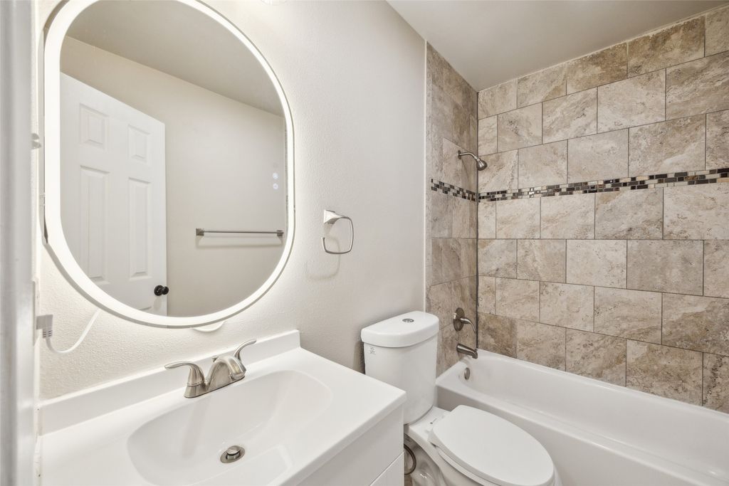 property-img