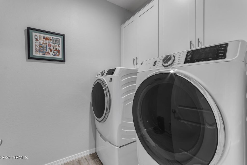 property-img