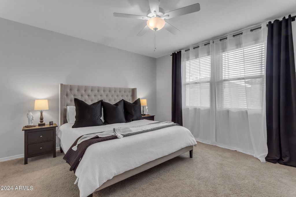 property-img
