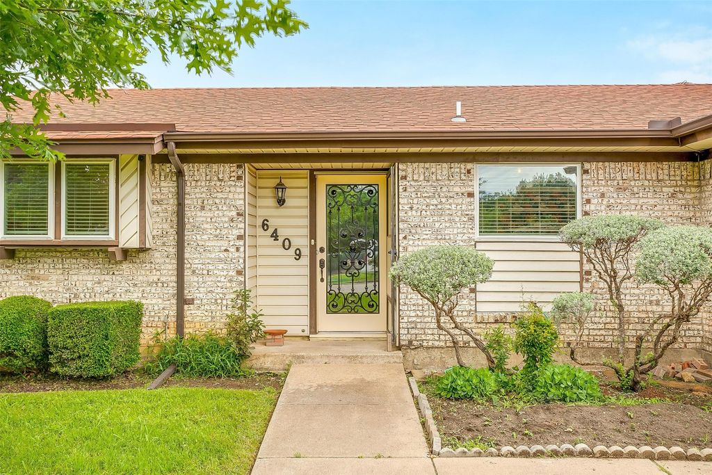 property-img