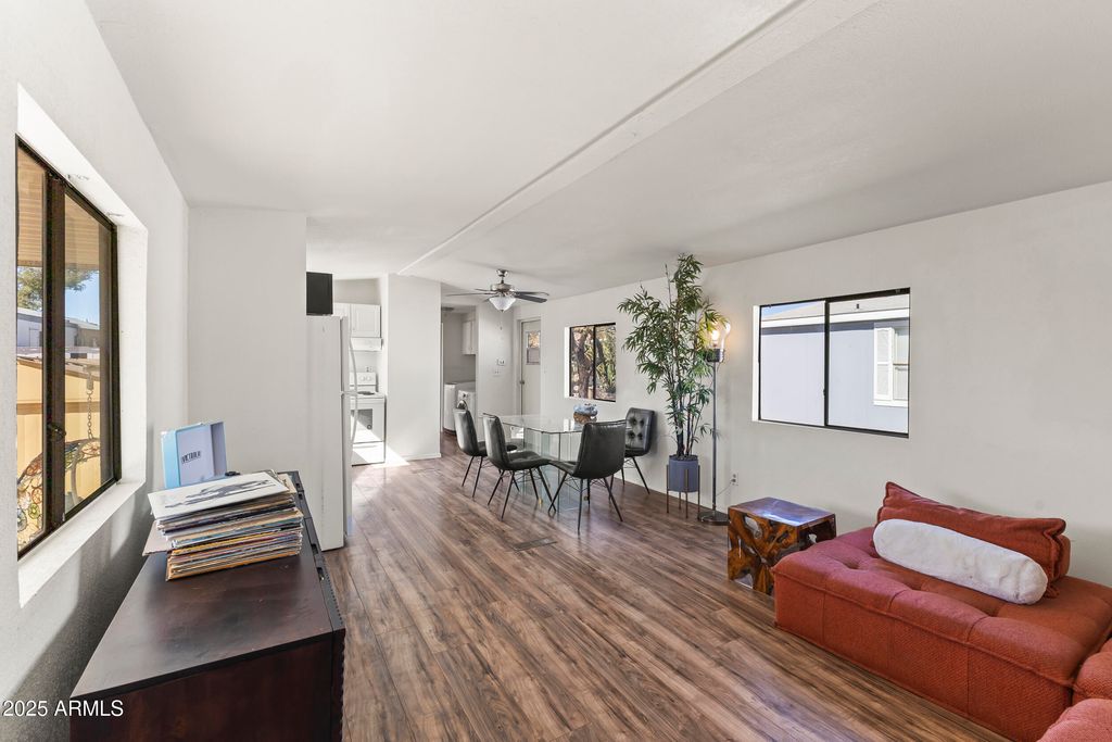 property-img