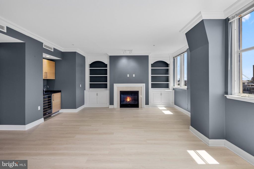property-img