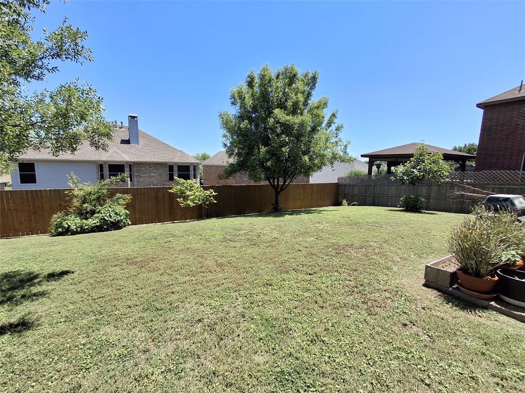 property-img