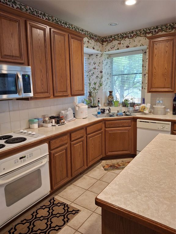 property-img