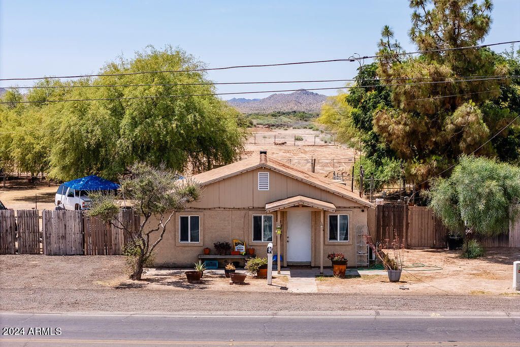 property-img