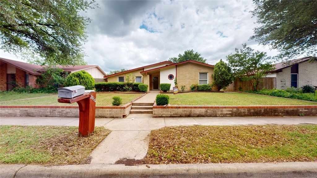 property-img