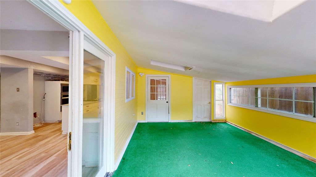 property-img