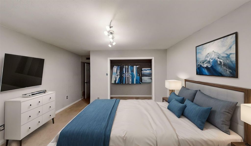 property-img