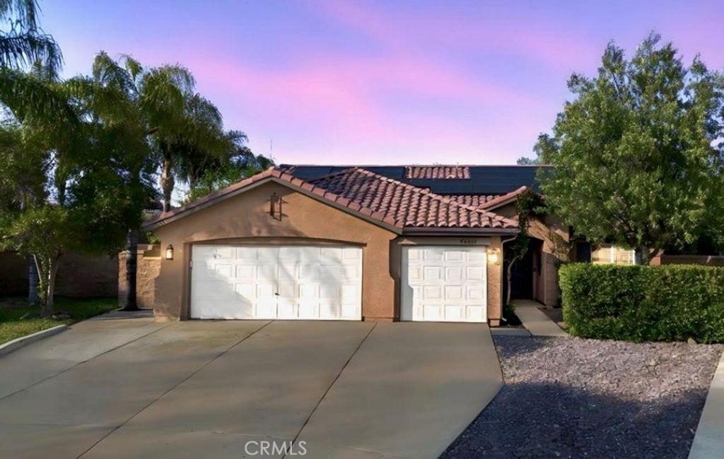 property-img
