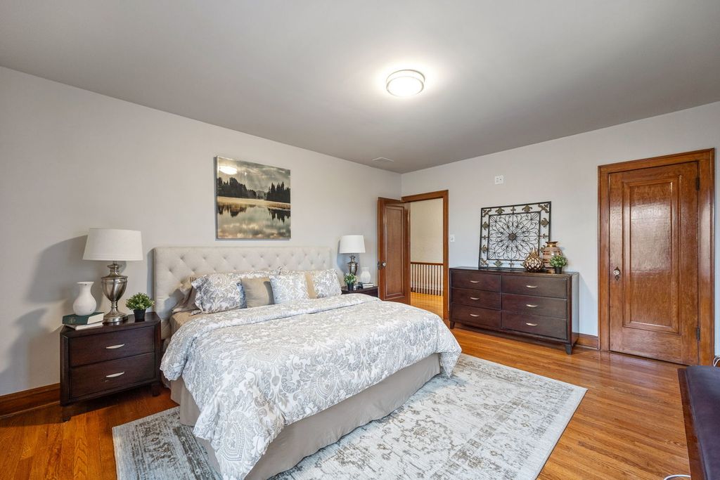 property-img