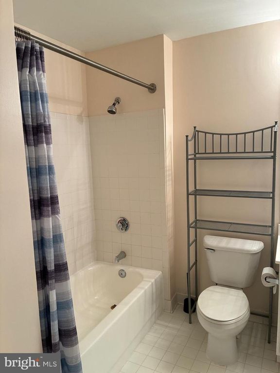 property-img