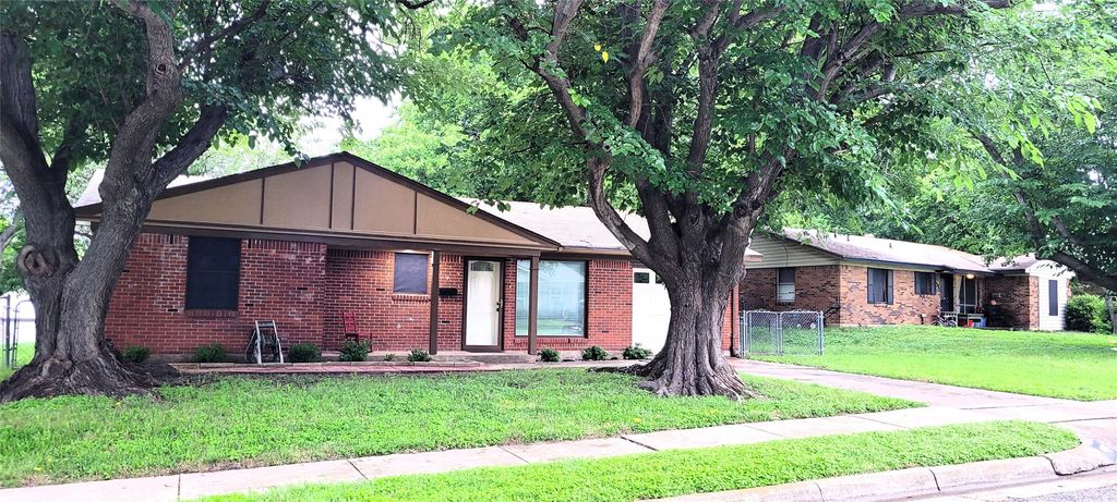 property-img