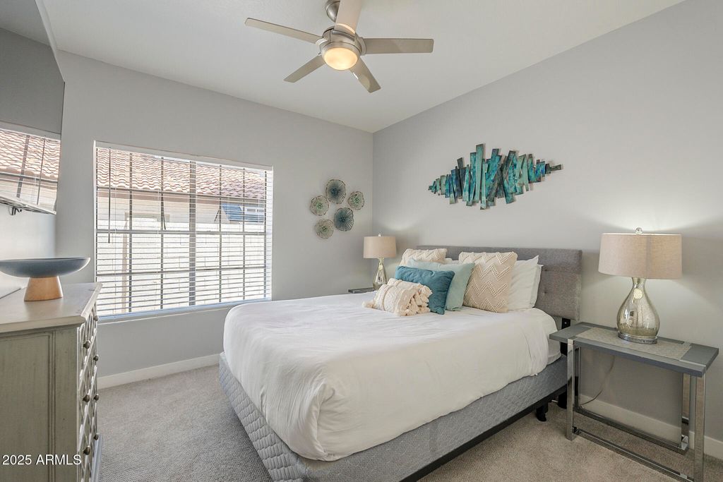 property-img